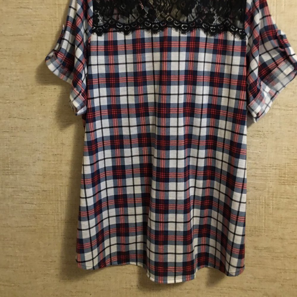 blouse - Picture 12 of 12